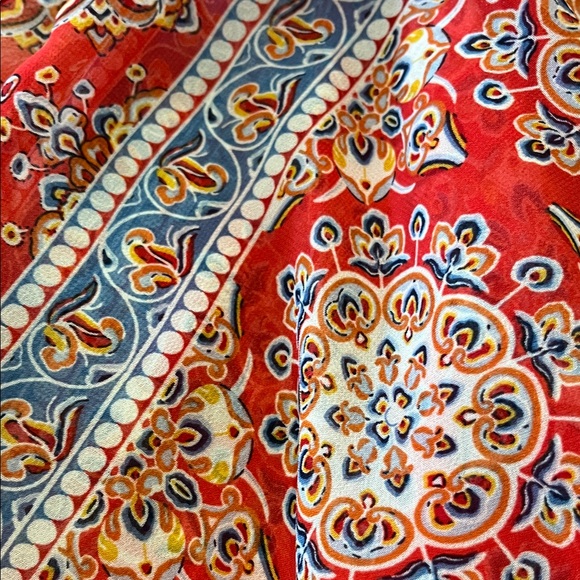 Max Studio Mandala Boho Blouse! - Picture 5 of 7